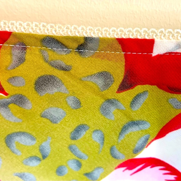 Fully Lined Feminine Light Weight Skirt, With Handkerchief Detailing. - Picture 1 of 9